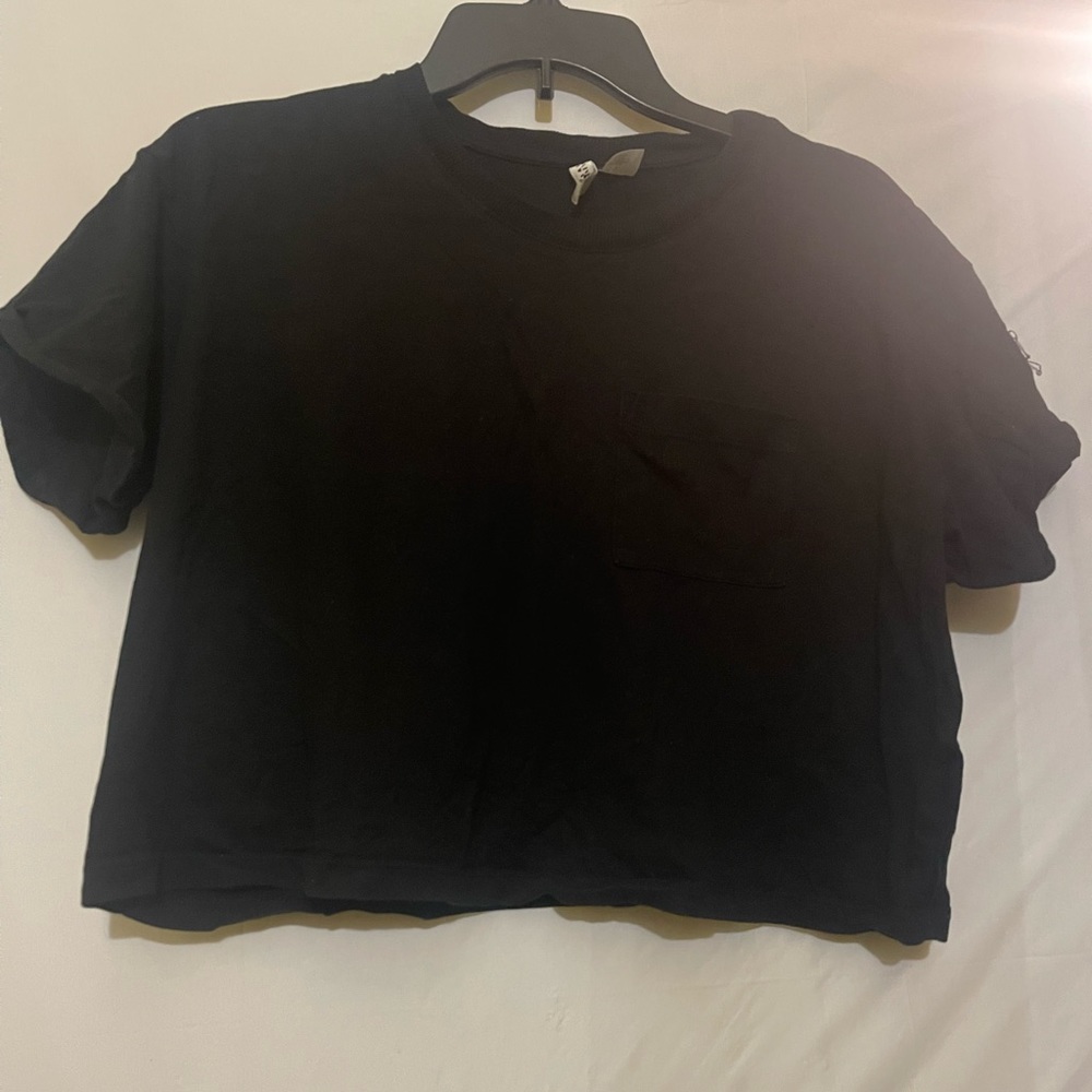 H & M Divided crop top size Large